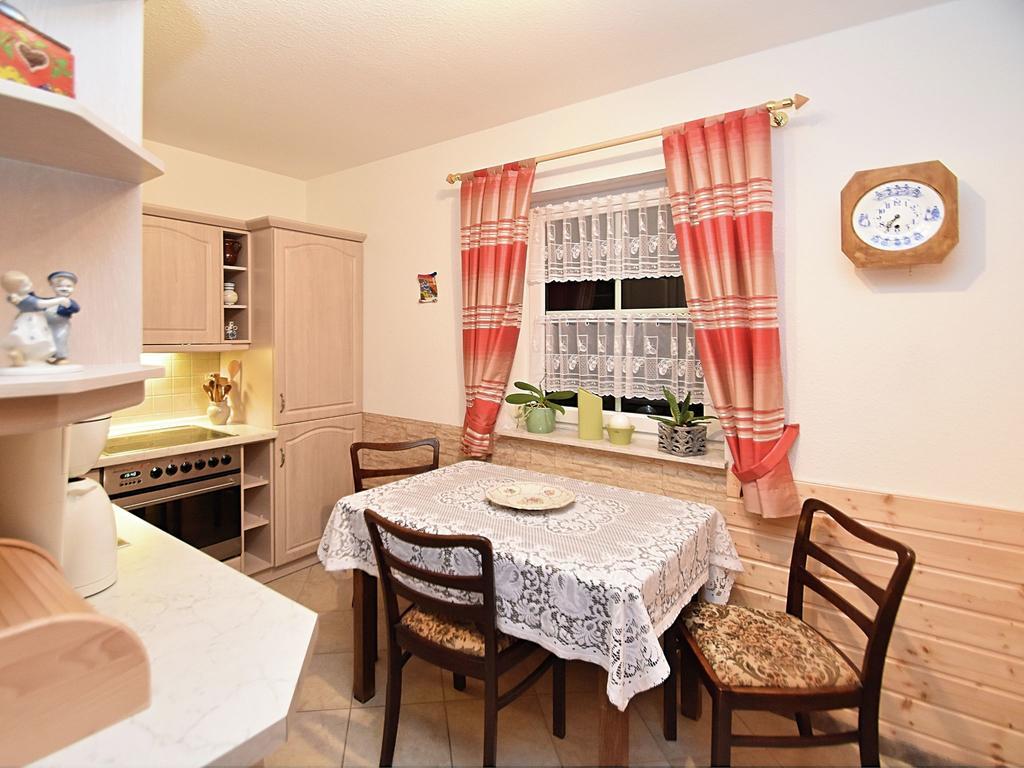 Apartment With Views Of The Ore Mountains Oelsnitz  Екстер'єр фото